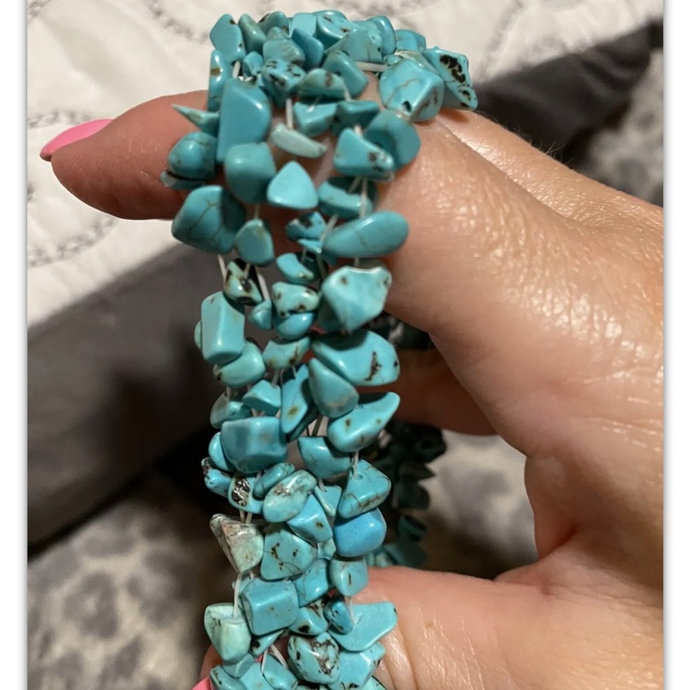 Turquoise stretch bracelet - Picture 3 of 3